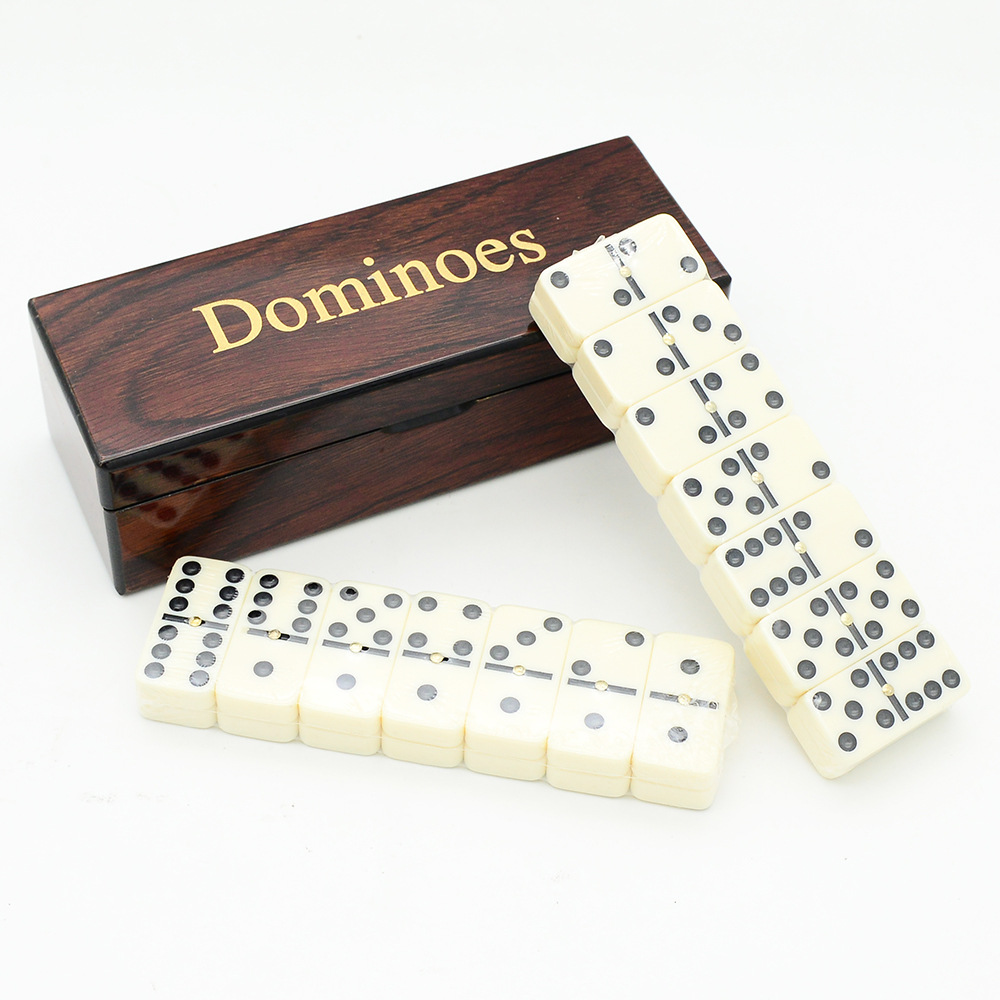 Jeu de dominos en résine 28 pi - Outdoor Furniture Wood avis et prix