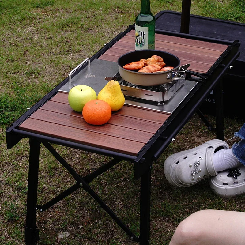 Table de Camping pliable et dé - Outdoor Furniture On Sale avis et prix